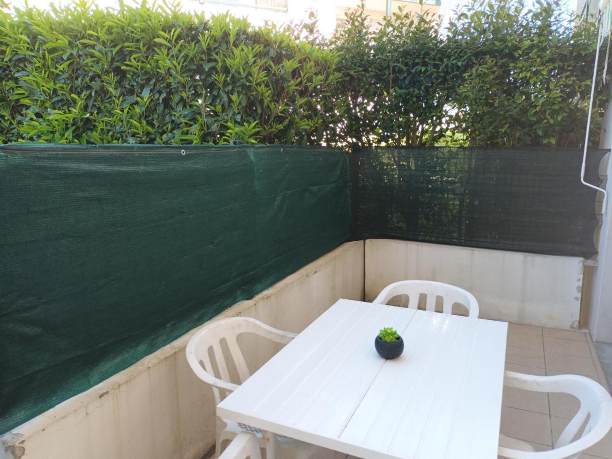 Calme T2 Avec Terrasse A Hendaye, Proche Plage - Fr-1-239-780 Zewnętrze zdjęcie