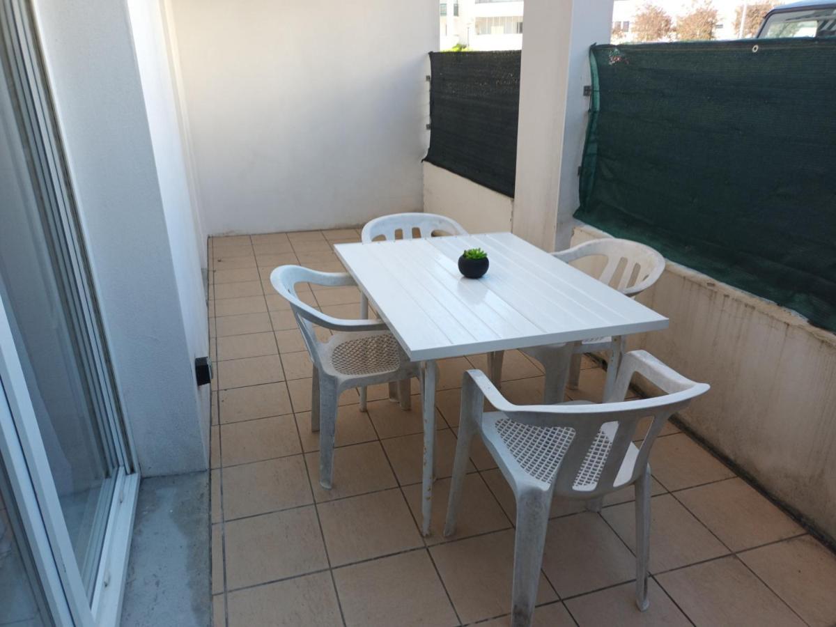 Calme T2 Avec Terrasse A Hendaye, Proche Plage - Fr-1-239-780 Zewnętrze zdjęcie